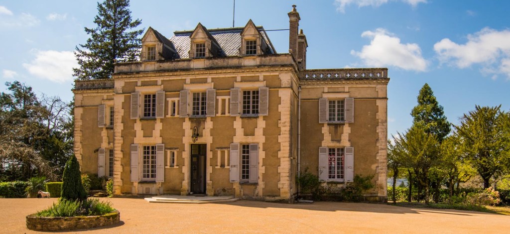 Place holder etc etc etc etc etc 
